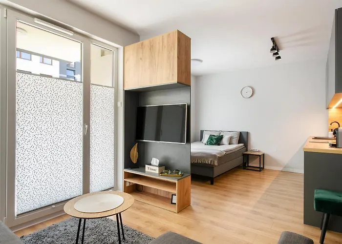 Apartament Jarzebinowy Z Ogrodkiem